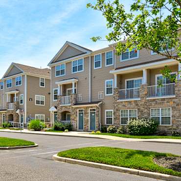 Apartments For Rent In Burlington Nj 85 Rentals Apartmentguide Com