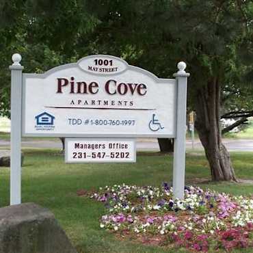 Pine Cove Apartments - Charlevoix, MI 49720
