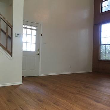 2923 Harbinger Lane Apartments Dallas Tx 75287