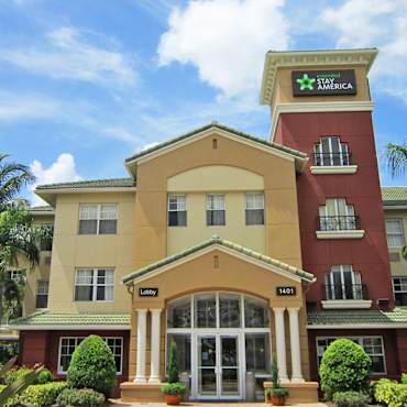 Furnished Studio Fort Lauderdale Cypress Creek Park