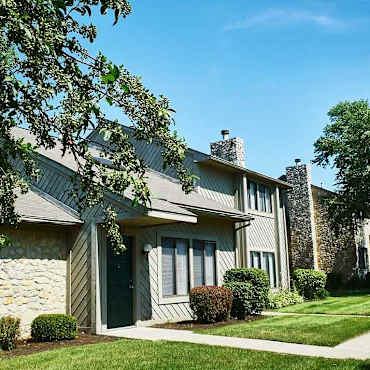Woodbridge Apartments Of Fort Wayne Fort Wayne In 46825