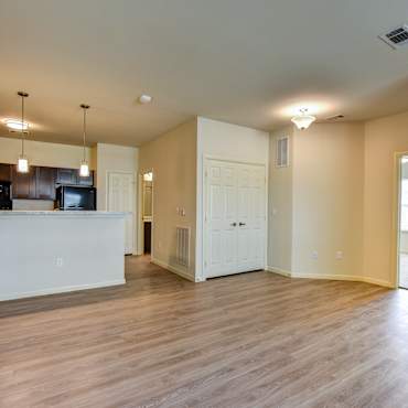 24  Apartments in round rock that accept bad credit of Rent in Singapore