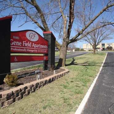 Gene Field Apartments - Saint Joseph, MO 64506