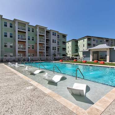 myrtle beach market common apartments