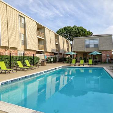 Golden Key Rental Center Apartments Metairie La 70002