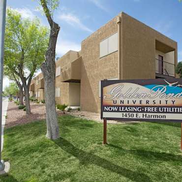 Golden Pond University Apartments Las Vegas Nv 89119