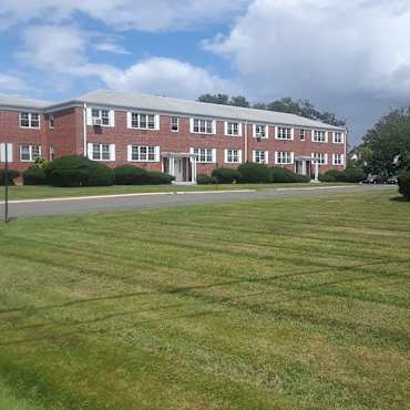 Folly Brook Apartments - Wethersfield, CT 06109