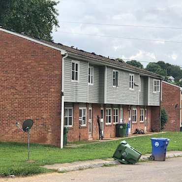 Deaverview Apartments - Asheville, NC 28806