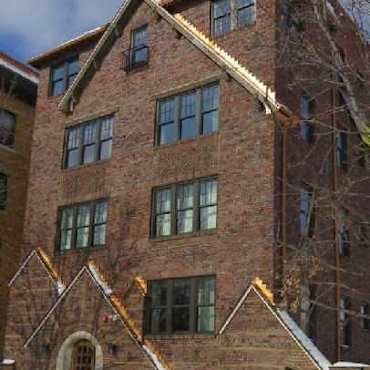 New Center Square Apartments Detroit Mi 48202