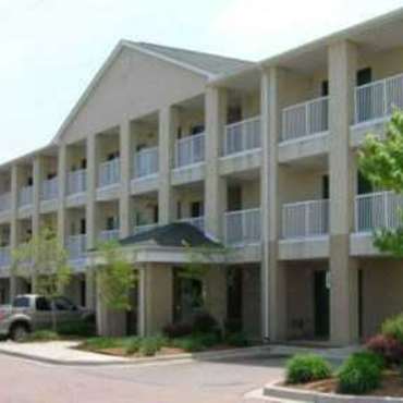 Furnished Studio Detroit Apartments Livonia Mi 48150