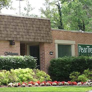 Pear Tree Village Apartments Saint Louis Mo 63074