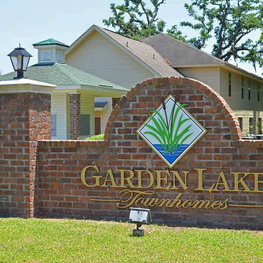 The Retreat At Garden Lake Apartments Garden City Ga 31408