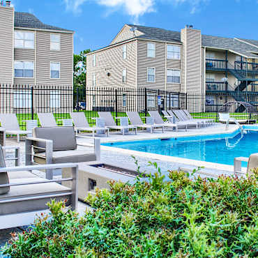 Laguna Reserve Apartments New Orleans La 70127
