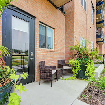 Alta Trinity Green Apartments Dallas Tx 75212