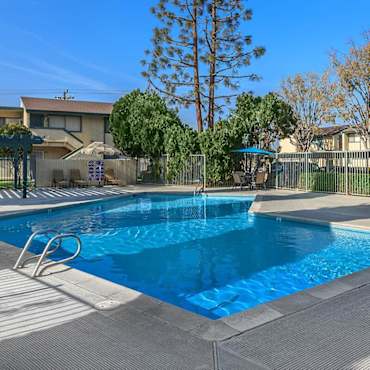 Mirage Apartments Bakersfield Ca 93309