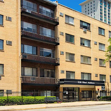 536 W Addison Apartments Chicago Il 60613