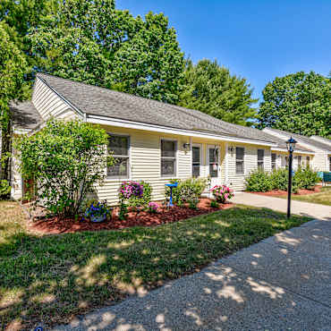 Apartments For Rent In Concord Nh 154 Rentals Apartmentguide Com