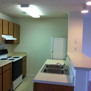 Waterfront Pointe Apartments Indianapolis In 46214
