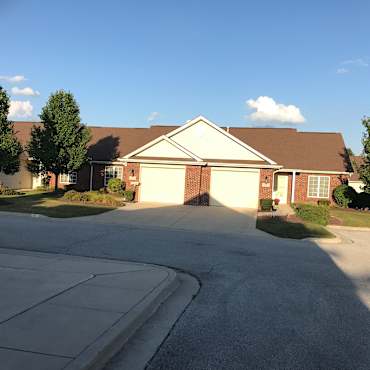 Emerald Pointe (55+ Senior Community) Apartments - Fort Wayne, IN 46825