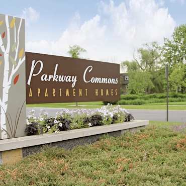 Parkway Commons Apartments - Carol Stream, IL 60188