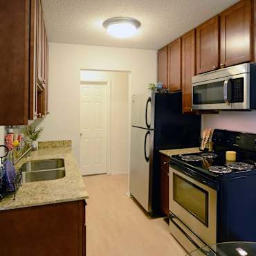 Uptown Square Apartments Minneapolis Mn 55408