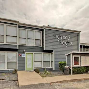 The Highlander Apartments Austin Tx 78752