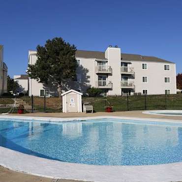 Whispering Pines Apartments Topeka Ks 66614