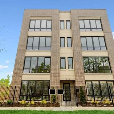 Apartments Near The University Of Chicago Medical Center Chicago Il Apartmentguide Com