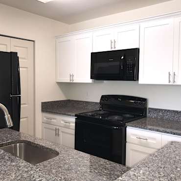 Magnolia Falls Apartments - Fredericksburg, VA 22406