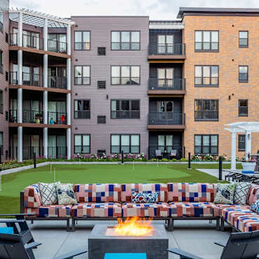 610 West Apartments Minneapolis Mn 55445