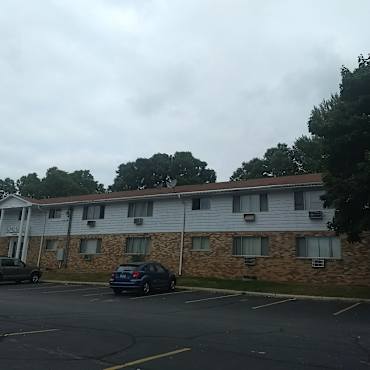 Colonial Court Apartments Ag Duplicate Green Bay Wi 54303