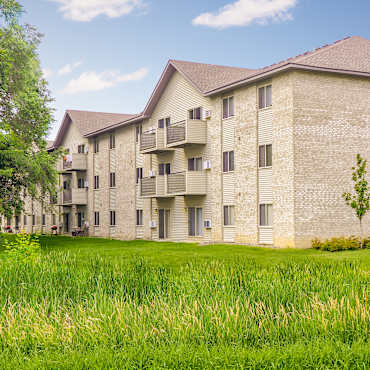White Pines Apartments Shakopee Mn 55379