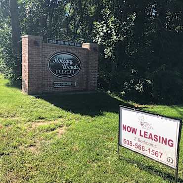 Rolling Woods Estates Apartments Portage Wi 53901