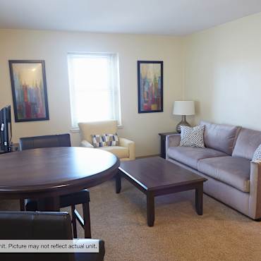 Shoreland Manor Apartments Milwaukee Wi 53202