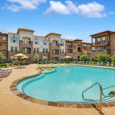 Bexley Central Park Apartments Grand Prairie Tx 75052