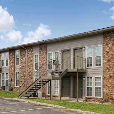 Village West Tn Apartments Nashville Tn 37209