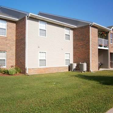 Northcrest Apartments - Angola, IN 46703