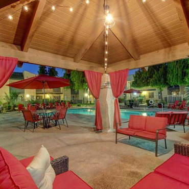 Cedar Creek Condominium Rentals Apartments Phoenix Az 85301