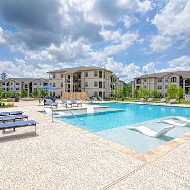 Capri Villas At The Lake Apartments Conroe Tx 77304