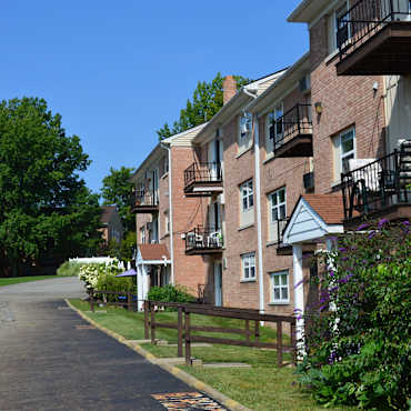 Liberty Heights Apartments - Alliance, OH 44601