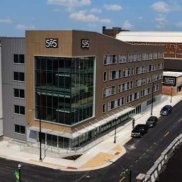 The 505 Student Living Apartments - Springfield, MO 65806