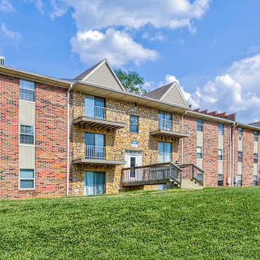 The Park At Hurstbourne Apartments - Louisville, KY 40291