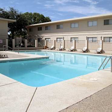 The Landing At Pinewood Park Apartments Lubbock Tx 79416
