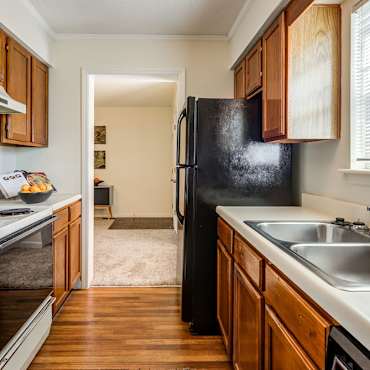 Coach House Apartments Kansas City Mo 64131