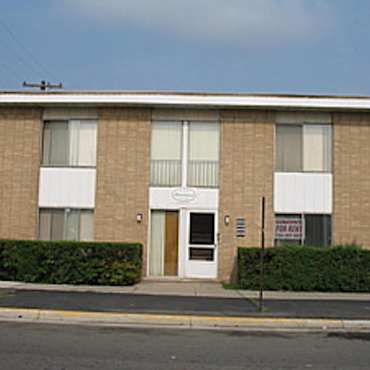 2406 Fort Park Blvd Apartments - Lincoln Park, MI 48146