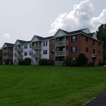 Country Brook Estates Apartments Rochester Nh 03839
