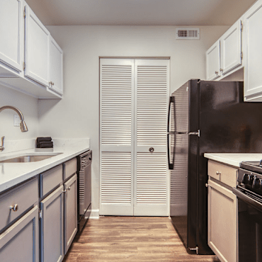 The View Apartments - Saint Charles, IL 60174