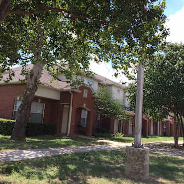 The Hamptons At Lakewest Apartments Dallas Tx 75212