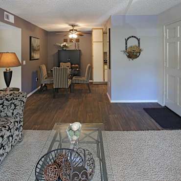 Lincoln Park Apartments Corona Ca 92882