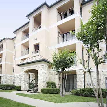 Legacy At Valley Ranch Apartments Irving Tx 75063